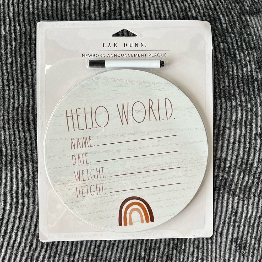 NWT Rae Dunn ‘Hello World’ Birth Announcement Board
